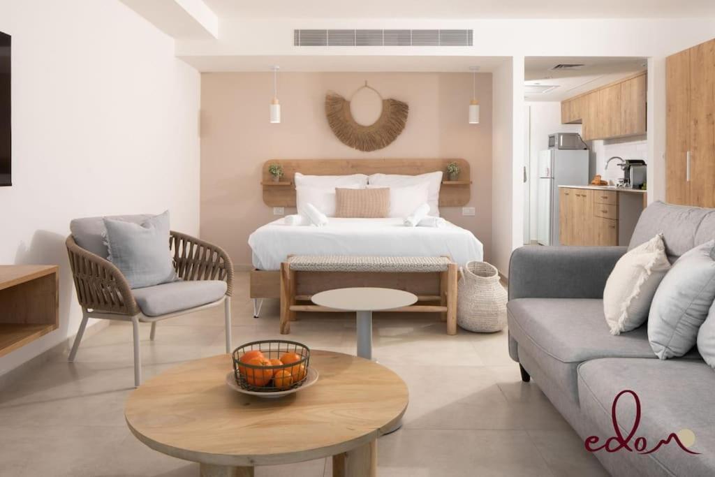 Apartment סוויטה משפחתית ליד הים - By Edom